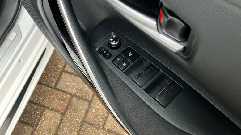 Toyota Corolla 1.8 VVT-i Hybrid GR Sport 5dr CVT Hybrid Hatchback